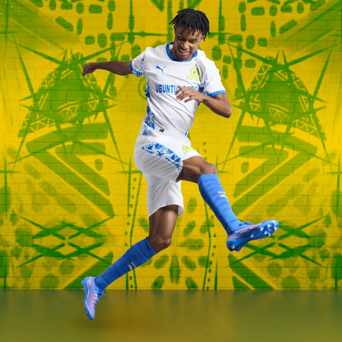 Mamelodi Sundowns FC (@masandawana) on Twitter photo Introducing the 25/26 Away kit! Dropping 7 August! π <a href="/PUMASouthAfrica/">PUMA South Africa</a>
#Sundowns #SundownsLadies #PUMAxSundownsΒ #TheArtOfPlay Introducing the 25/26 Away kit! Dropping 7 August! π <a href="/PUMASouthAfrica/">PUMA South Africa</a>
#Sundowns #SundownsLadies #PUMAxSundownsΒ #TheArtOfPlay