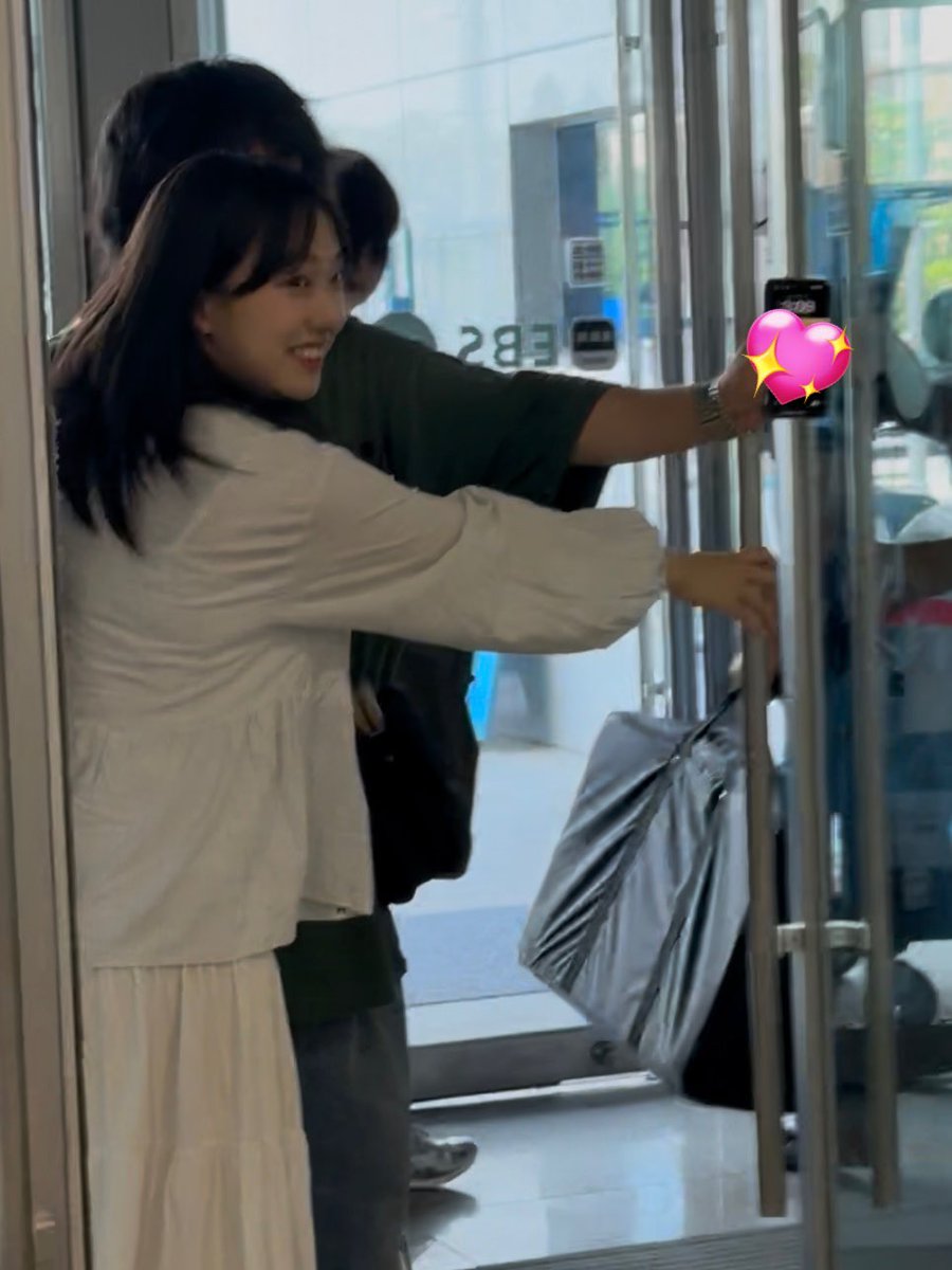 유다빈언니가이비에스에서토리들문잡아줌