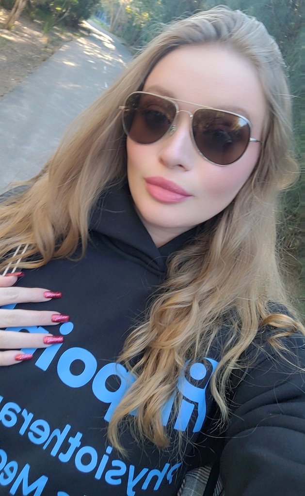 Casual free public advertising for my physiotherapist. Dude better pay ME to attend physio at some point I swear to god 🤣