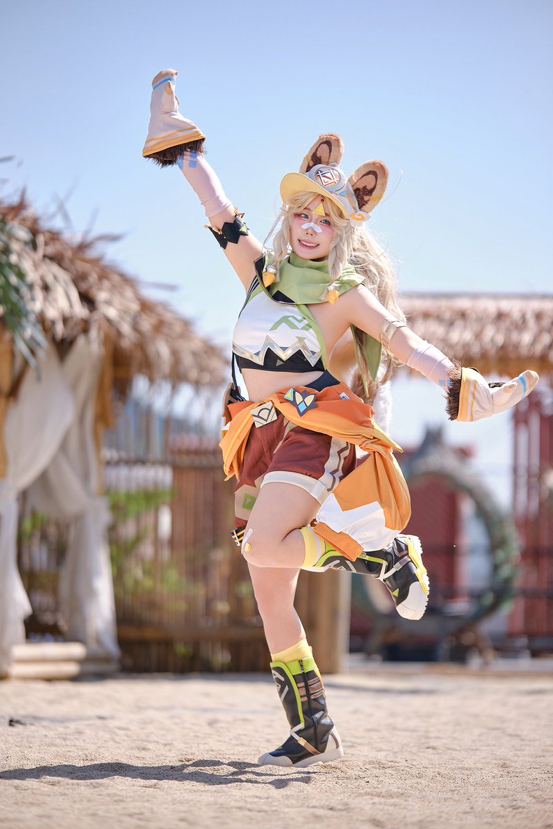 사람잡는 날씨.....
모두 양산 챙겨 나가세요! 
잠깐 나갓다가 죽음을 맛봄 
전 조용히 집에서 보정중