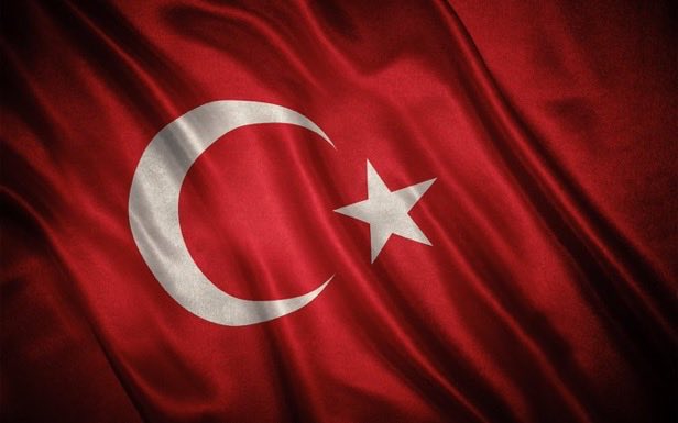 Zkarayol1's tweet photo. Eskişehir'de çıkan orman yangınında alevlerle mücadele ederken 5 orman çalışanı ile 5 AKUT görevlisi şehit olmuştur.

Şehitlerimize Allah’tan rahmet; ailelerine, yakınlarına ve milletimize başsağlığı dileriz. https://t.co/iRsClnYhpE