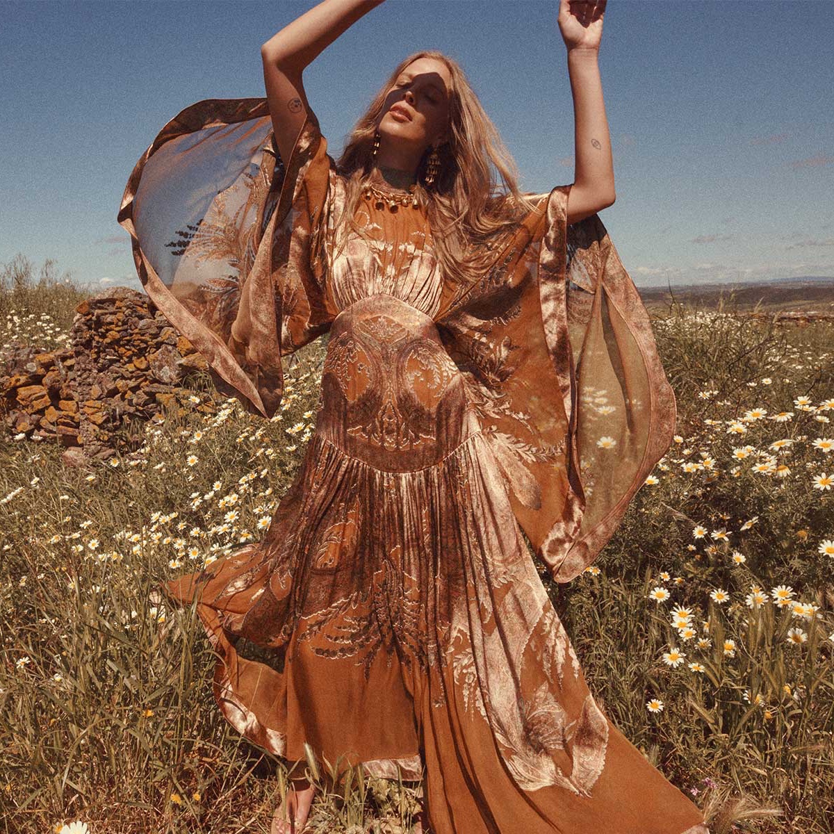 kendam_com's tweet image. Zimmermann Fall Winter 2025-2026 Campaign shot by Benny Horne kendam.com/news/campaigns…

#Zimmermann #FW25 #AW25 #Campaigns #Sydney #Fashion #Kendam