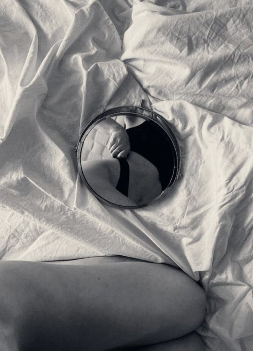 Wo sind meine treuen Geldschweinchen.? Meldet euch eure Herrin geht heute shoppen und Ihr zahlt dafür.🤌🏻💸🥰😈👸

#herrin #Zahlsklaven #shoppingstar #sklave #antretenundabdrücken