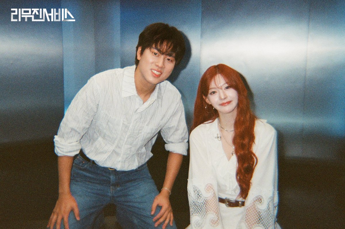 mujin_plz's tweet image. 리무진서비스 174회 비하인드 필름 도착💌
세은 X 무진 듀엣이
왜 이리 싱그러워?🍹💚
마음 울적할 날 없는
여름이었다 . . . 🍉🍋🌻☀️
@STAYC_official
@BPM_LMJ
#세은 #Seeun #스테이씨 #STAYC
#이무진 #LEEMUJIN #리무진서비스