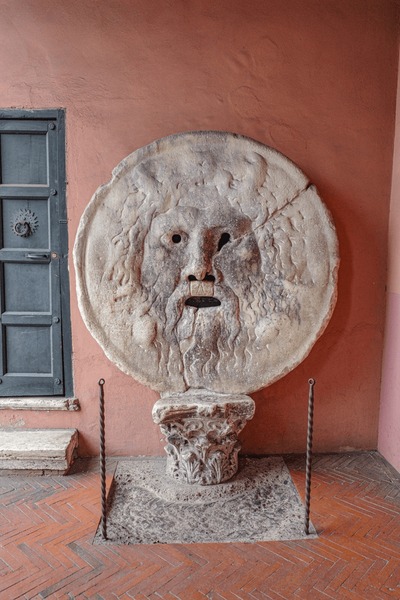 rossanafrancio1's tweet image. La paura non ha l'abitudine di #DireLaVerità. Tacito @SalaLettura #SalaLettura