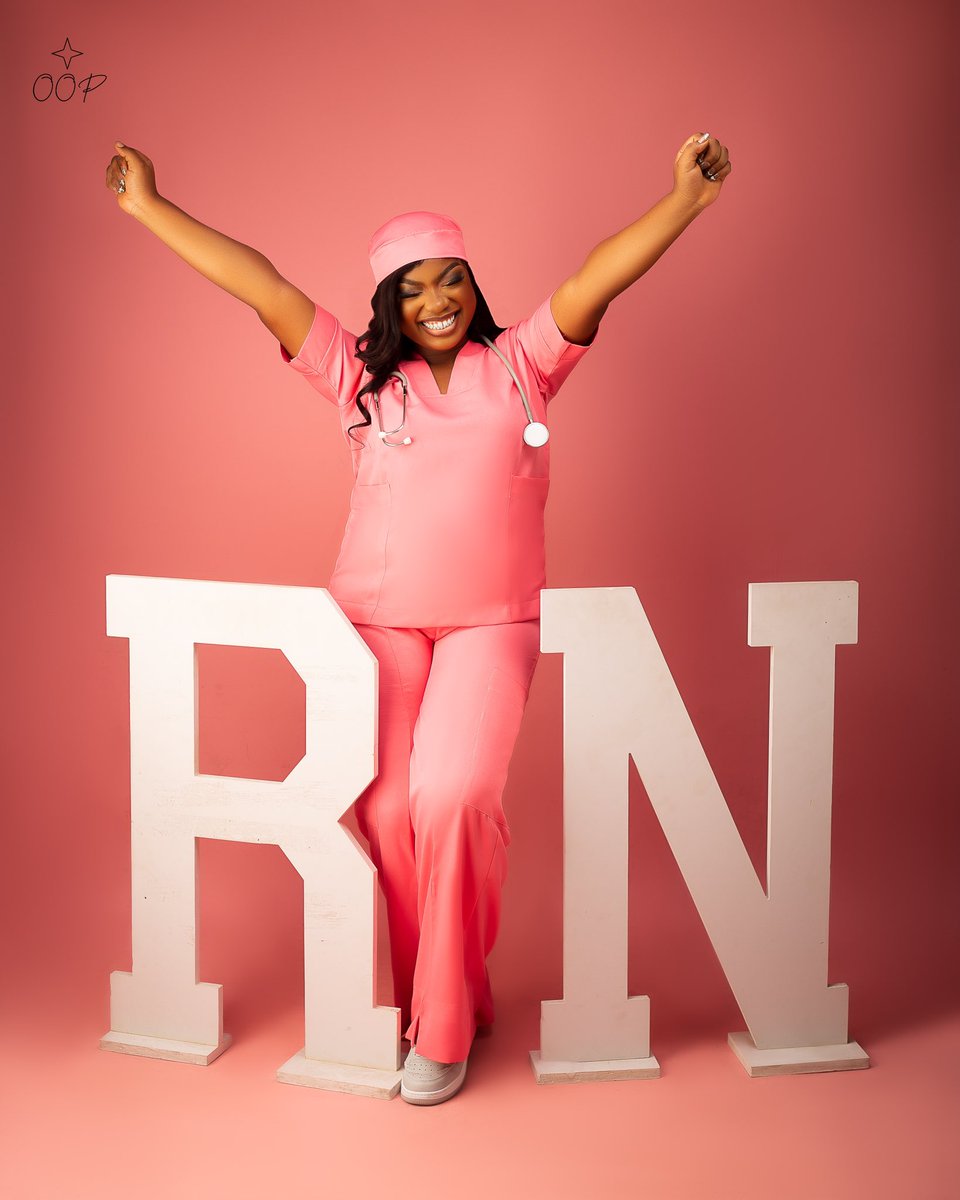 Eniola31454239's tweet image. This one’s for the version of me that never gave up🥺✨🫶💕. #NurseInduction