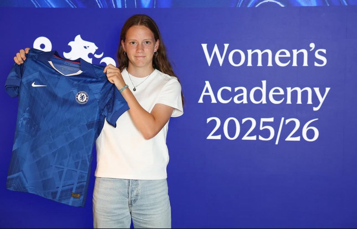 Jersey Bulls Academy (@jbfcacademy) on Twitter photo A massive congratulations to Bekah Pierce from our U16 girls squad who has now officially signed for <a href="/ChelseaFCW/">(C)helsea FC Women πππ</a> Academy! π€©
Weβre all so proud of you! ππ―πͺ A massive congratulations to Bekah Pierce from our U16 girls squad who has now officially signed for <a href="/ChelseaFCW/">(C)helsea FC Women πππ</a> Academy! π€©
Weβre all so proud of you! ππ―πͺ