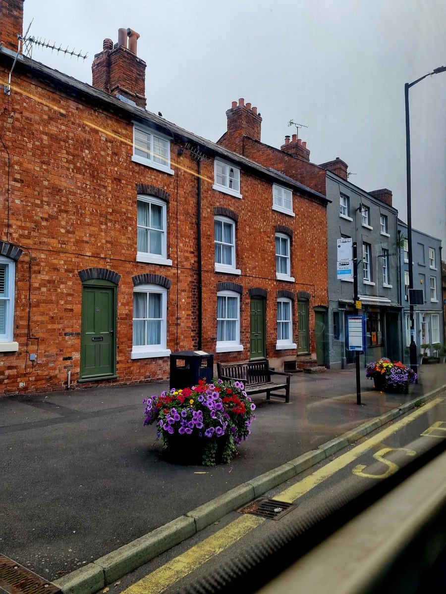 Trundling through the Shropshire countryside to Shrewsbury early this morning
First stop breakfast