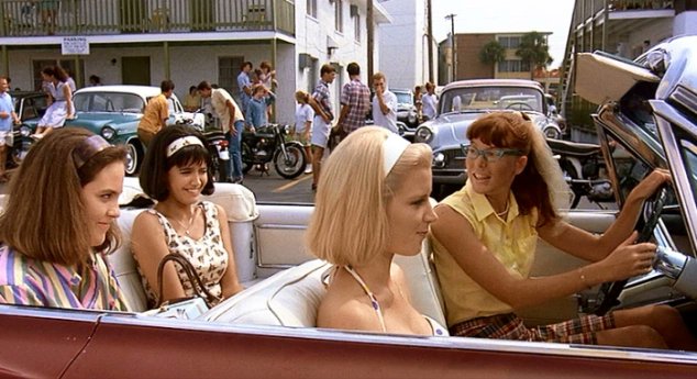 mylemonysoul's tweet image. #Bales2025FilmChallenge @JanuaryMovie
July 25: A movie shows women having fun on their own
Shag (1988)
Set in the summer of 1963, this film follows four best friends on a wild road trip to Myrtle Beach for one last girls trip before one of them gets married.
