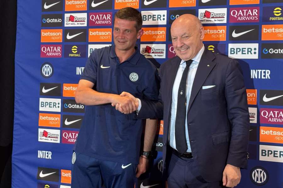 GuarroPas's tweet image. Lunedì 28 luglio alle ore 14:00, presso il BPER Training Centre, il Presidente e CEO Giuseppe Marotta presenterà la stagione sportiva 2025/2026. A seguire, il tecnico nerazzurro Cristian Chivu risponderà alle domande dei giornalisti in conferenza stampa.