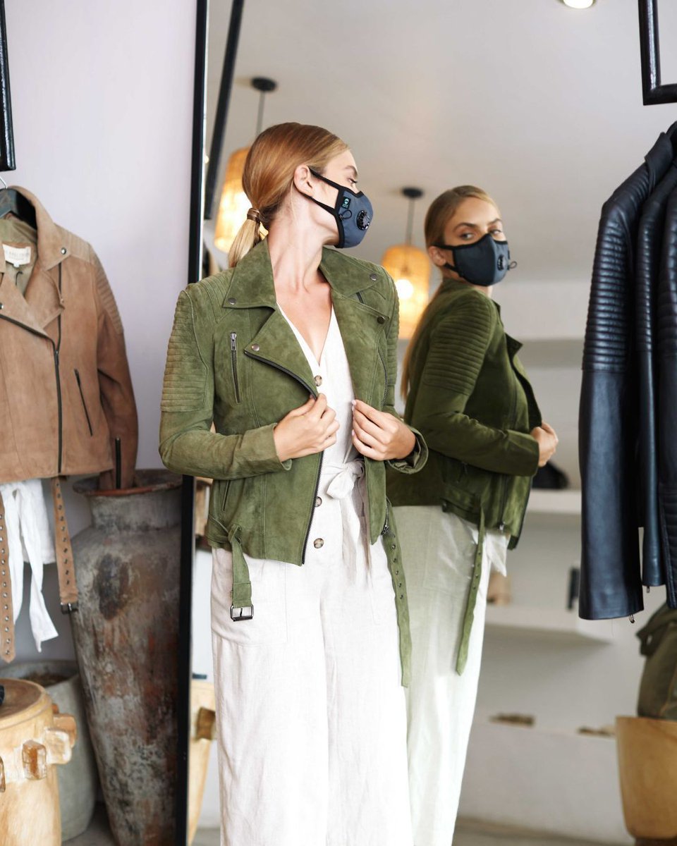 CambridgeMaskCo's tweet image. Your Cambridge PRO Mask lasts up to 340 hours (3–6 months)
Replace it if:

✔️ It’s over 6 months old
✔️ Breathing feels harder
✔️ Parts show wear
💡 High AQI = faster wear

Stay protected: buff.ly/2TpAAvc
#CambridgeMask #FilterFaceMask #PollutionProtection