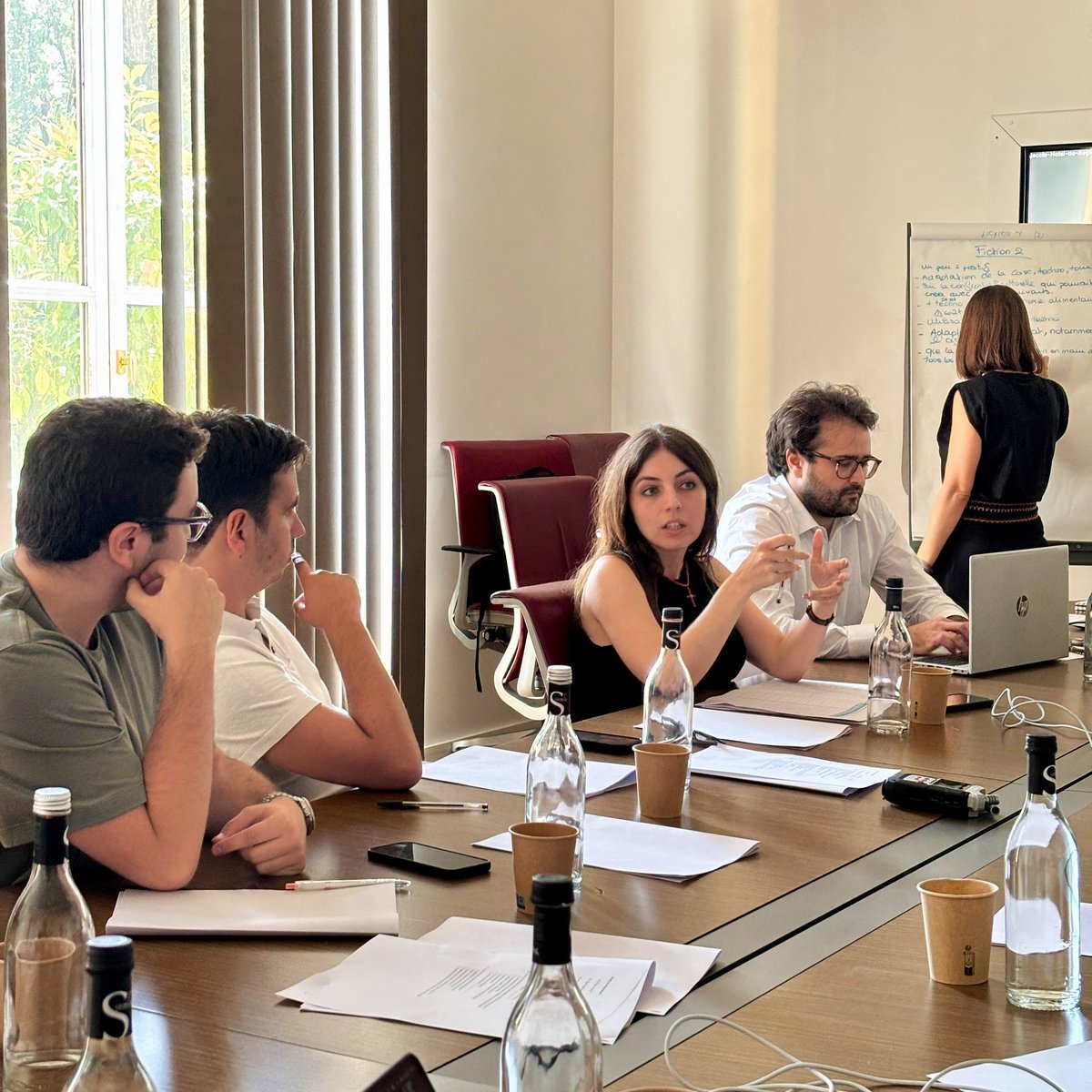 Maupertuis_N's tweet image. Hier, l’Assemblea di a Giuventù s’est prêtée à l’exercice de prospective des enjeux à l’horizon 2050. Des échanges riches sur des notions propres à cette jeunesse, que nous nous devons de considérer. 2050, c’est demain, c’est eux !
