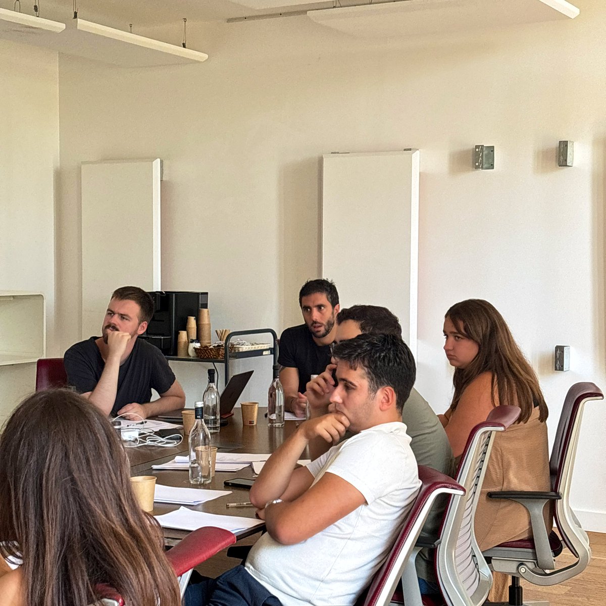 Maupertuis_N's tweet image. Hier, l’Assemblea di a Giuventù s’est prêtée à l’exercice de prospective des enjeux à l’horizon 2050. Des échanges riches sur des notions propres à cette jeunesse, que nous nous devons de considérer. 2050, c’est demain, c’est eux !