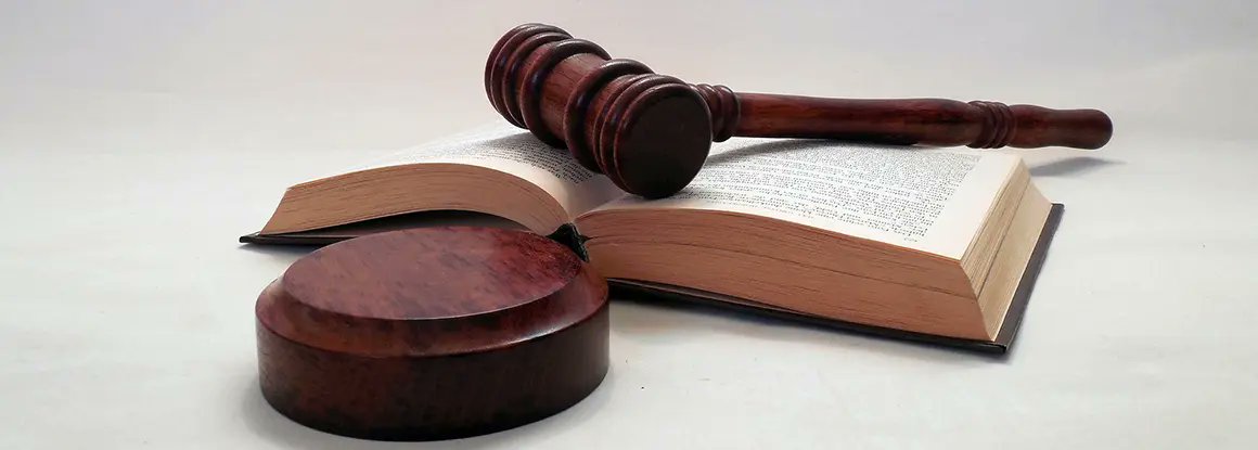COFMadrid's tweet image. #Actualidad: Abierto el plazo para la inscripción en la Lista de #PeritosJudiciales para el año 2026.
#Tomanota📣, porque el plazo para presentar la solicitud con toda la documentación finaliza el 📅 19 de septiembre de 2025.
Te lo contamos bit.ly/45fefJ7