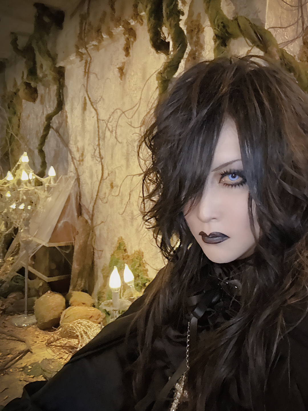 【manaさま】専用ページ Moi dix Mois（Mana） (@M_d_M_official) / X