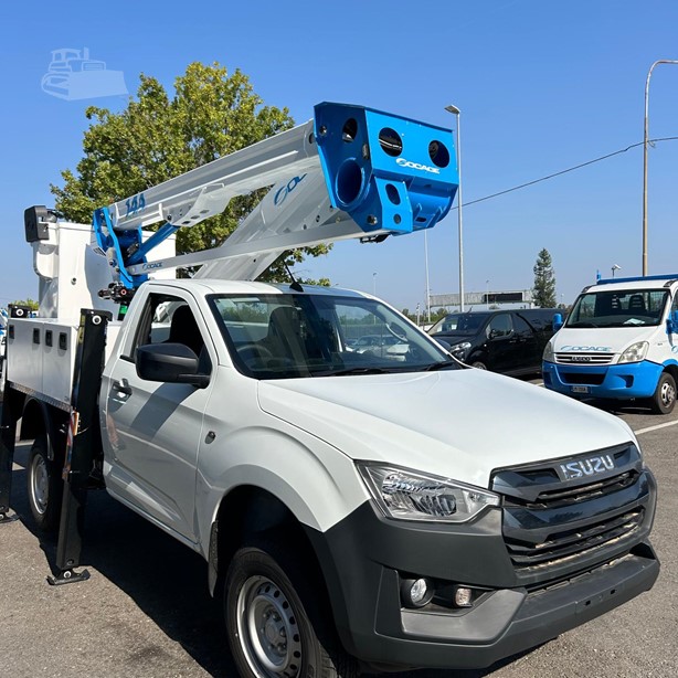 MachTraderUK's tweet image. 🏗️🏗️ FOR SALE: 2025 ISUZU D-MAX &amp;amp;  2024 EASY LIFT RA31🏗️🏗️
View this Isuzu now🔗 ow.ly/VJ5x50WusVF

View this Boom now🔗ow.ly/4sm050WusVG

#poweredaccess #easylift #cherrypicker #boomlift