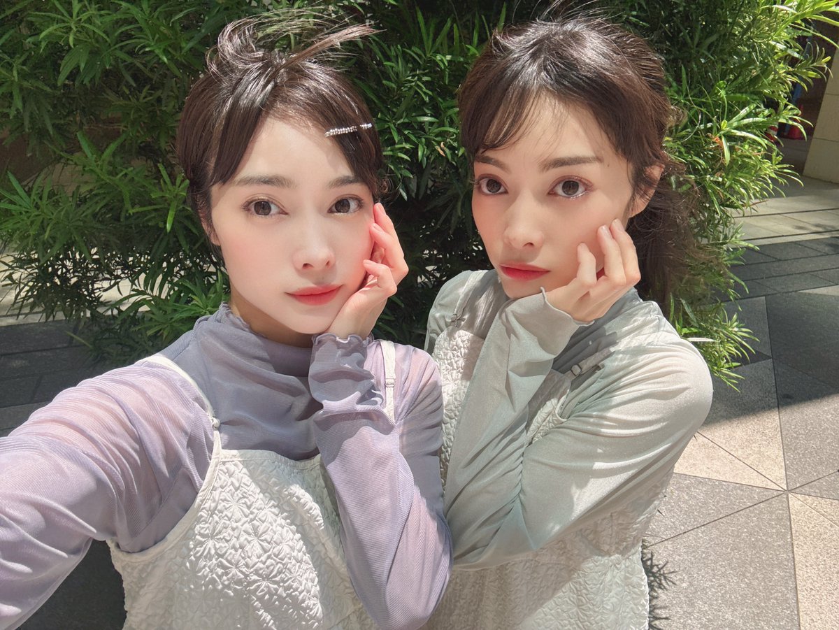 yae_abp's tweet image. MIO•YAE 2人でお仕事だったよ〜🐣