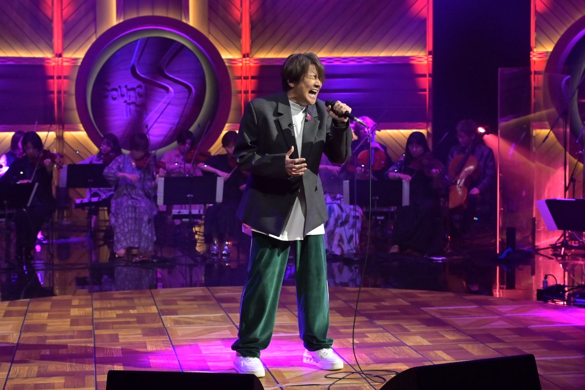 SoundInnS's tweet image. ／ 
#SoundInnS
27日(日)よる6時放送📺
＼  

#デビュー45周年
#近藤真彦 さんが登場🪩

#アンダルシアに憧れて 💃
#愚か者 🗡️
に加え
#ハイティーン・ブギ 🎷
#泣いてみりゃいいじゃん 🌟
#ミッドナイトシャッフル 🕺
#BABYROSE 🌹
の4曲をスペシャルメドレーでお届け🎸✨
お楽しみに❣️

#BSTBS