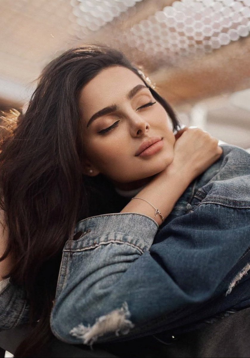 ⚘️Stay where your heart smiles⚘️🫶🏻💋💋

#PositiveVibesOnly 
#KindnessMatters
#PeaceAndLove