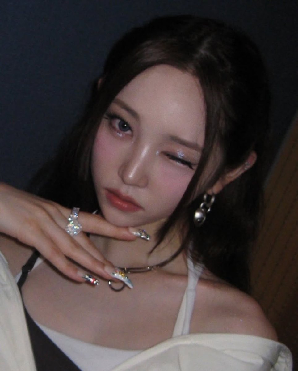 GLOBALYOUNGSEO's tweet image. [INSTAGRAM] 250724 — YOUNGSEO (@.youngseo) Instagram Post Update 

“remember my name”

#YOUNGSEO #영서 
#ALLDAYPROJECT #올데이프로젝트