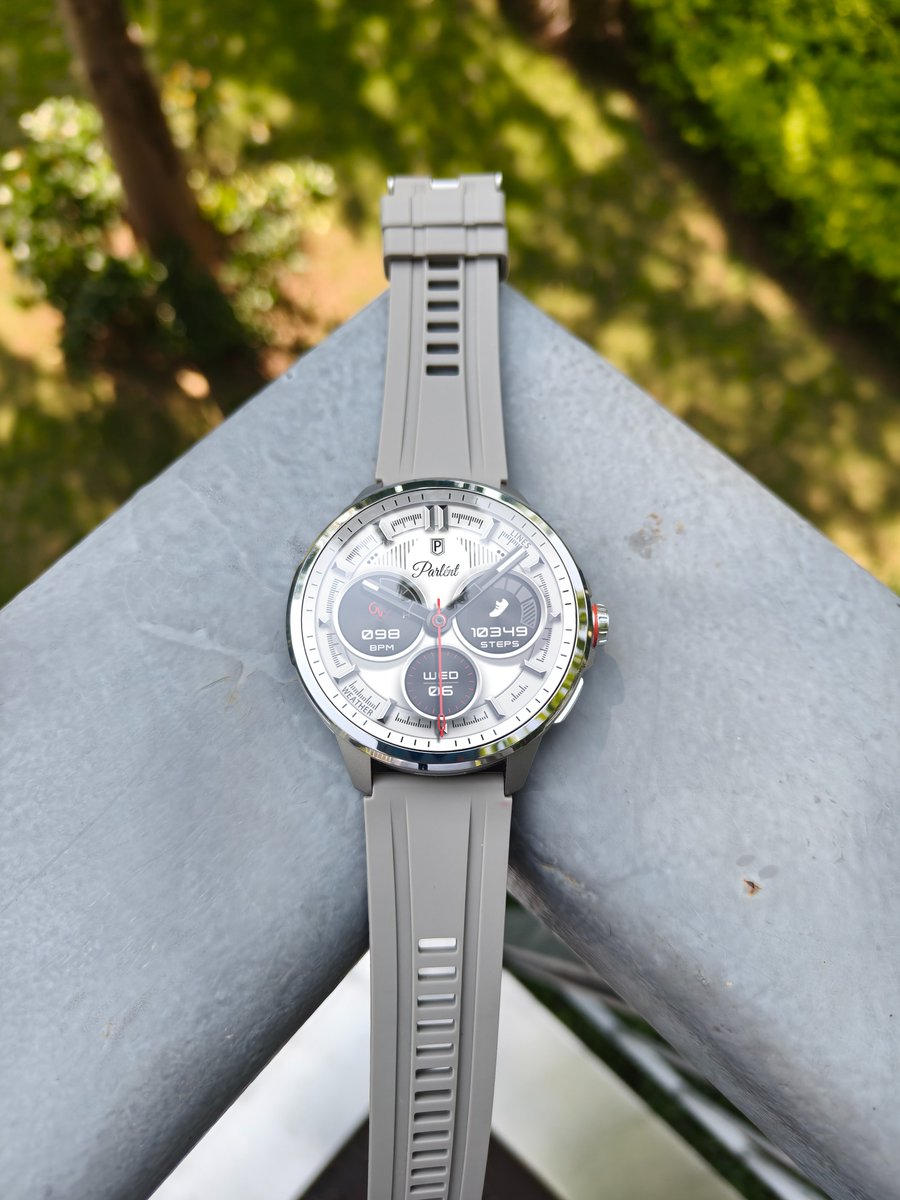 Rogbid_Official's tweet photo. Urban pace, agile design.
#Rogbid #ModelR2Ultra flows with your daily rhythm — light, powerful, and ready for the fast lane.😍
Order Now: https://t.co/ablNO9Ig2L
#4g #smartwatch #smartphone #game #tech #Android #design #fashion https://t.co/Hm0i3uE9Sg