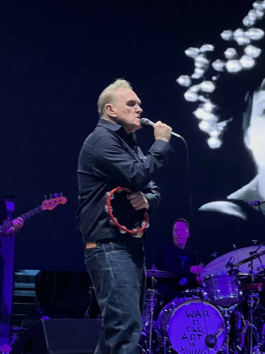 brianlforbes's tweet image. Morrissey in Gardone Riviera 🇮🇹 🙌🏼 #MorrisseyTour2025 #2025gigs