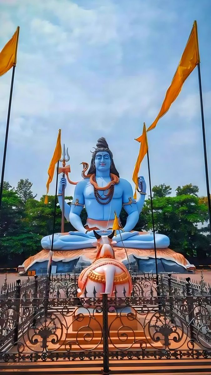 Good Morning 🌄 
Har Har Mahadev 🕉️