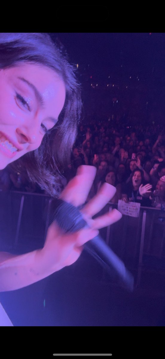 is ⭐️🚀 tweet media