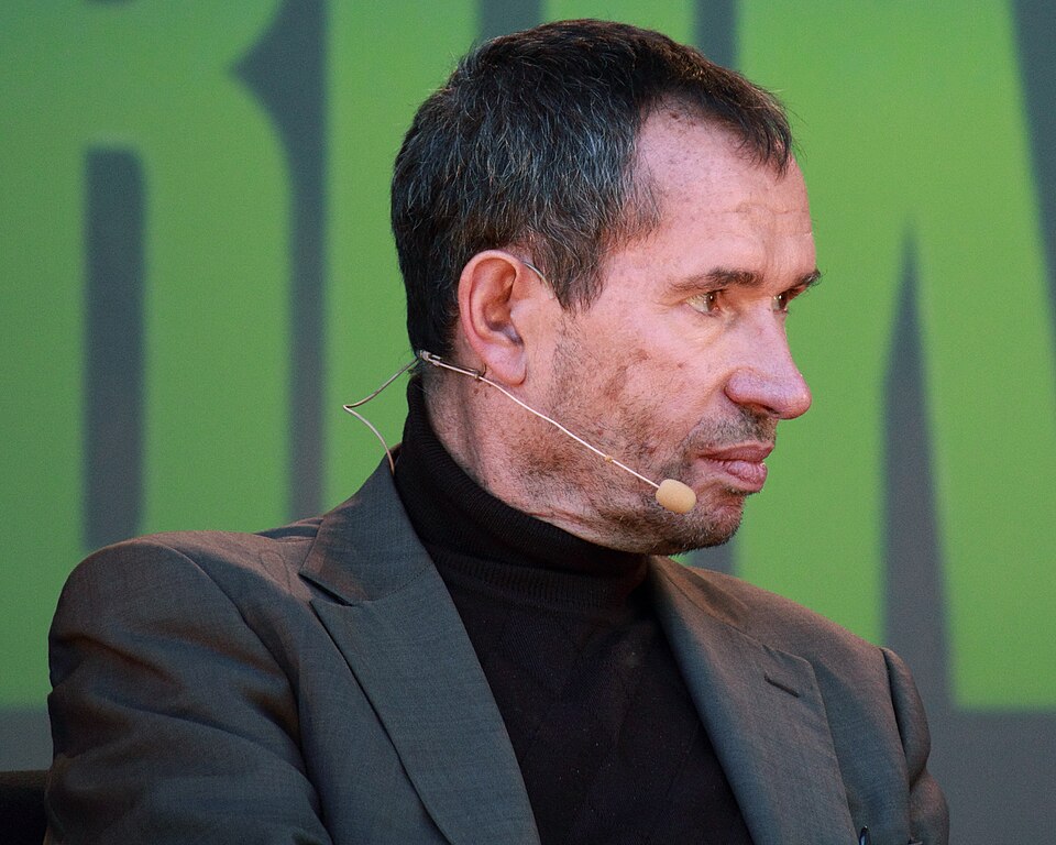 awad's tweet image. A THOUGHT FOR TODAY:
Only the stupid steal from the rich. The clever steal from the poor. The law usually protects the rich.
-Carsten Jensen, author (b. 24 Jul 1952)