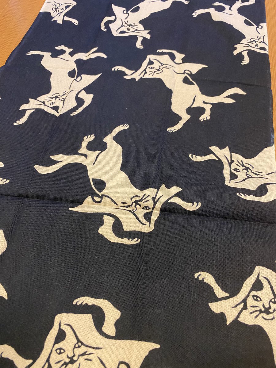 Hadutiwo's tweet image. かまわぬさんの「あやかしてぬぐい」がしゃどくろ 猫又
明日から丹塗り屋に並びます☠️
#山代温泉 #温泉むすめ #山代八咫 #はづちを #加賀温泉郷 #加賀は引力 #夏月姫の地元は加賀市じゃん #かまわぬ