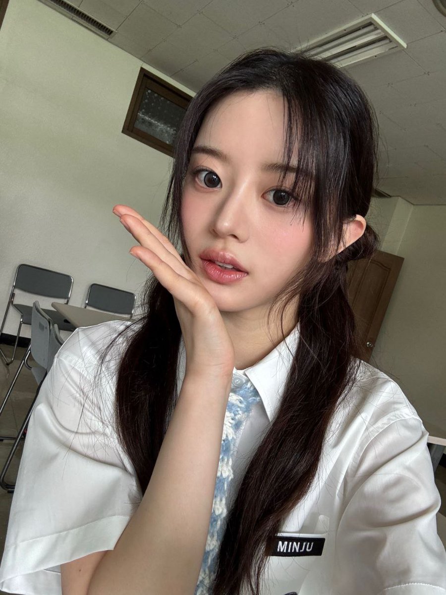 Miyuu. tweet media