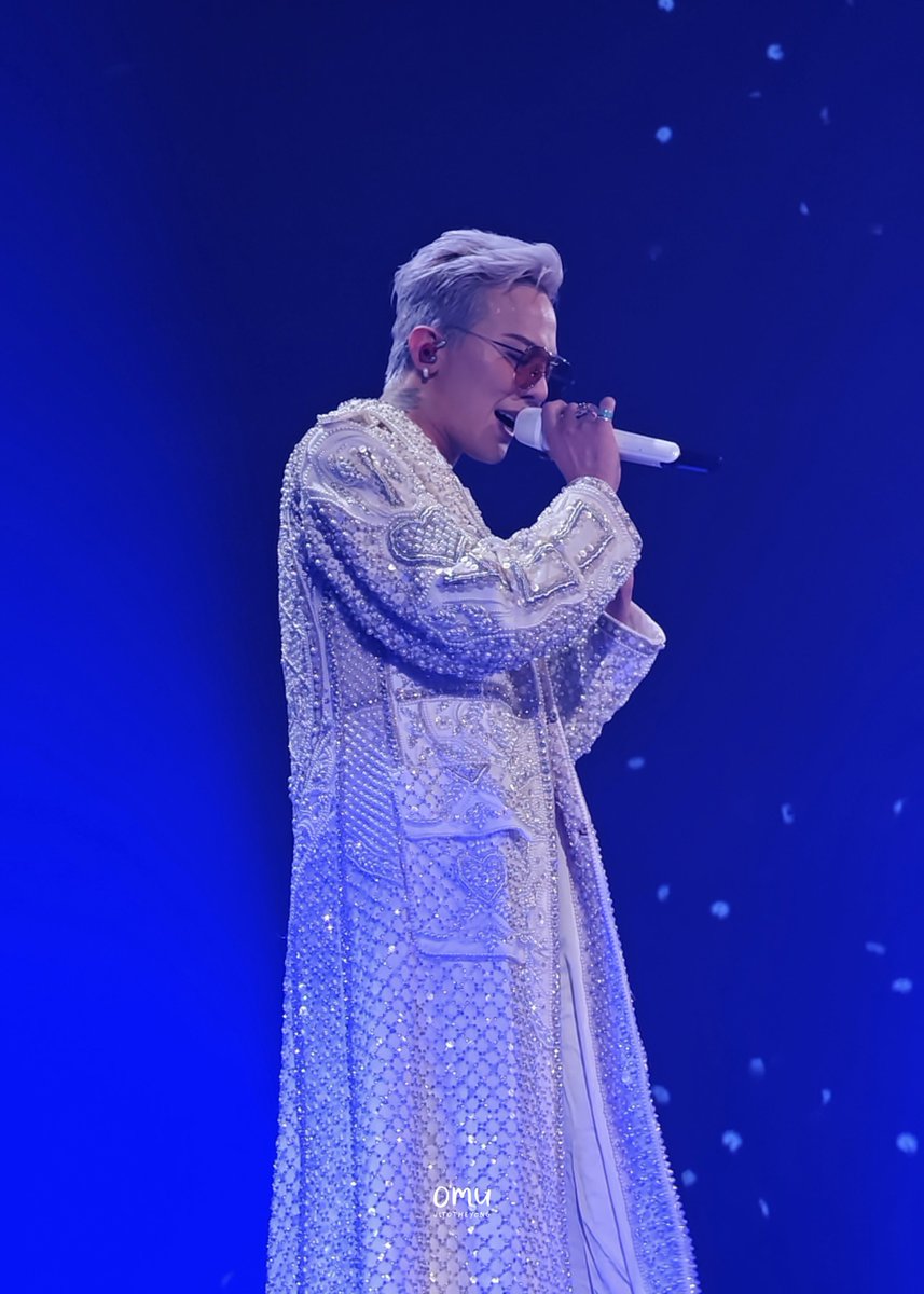jitotheyong's tweet image. Fragilely dangerous 자신만 불편한 말 못 할 고민 can you handle this?
Übermensch World Tour 2025
#GDWORLDTOURÜbermensch #Gdragon