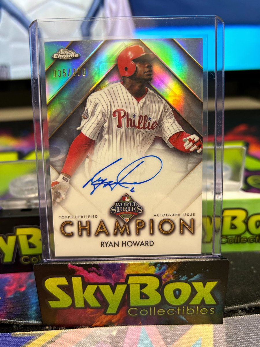 SkyboxCollect's tweet image. All Aboard! Chrome Baseball Has Arrived and Ethan Went Through a Decent Amount Today to Pull These Gems! That last card makes us wonder if James Wood would ever open his own shop? 😅
We’re breaking 2025 Topps Chrome Baseball Cards All Week!
#jameswood #chromebaseball #cards