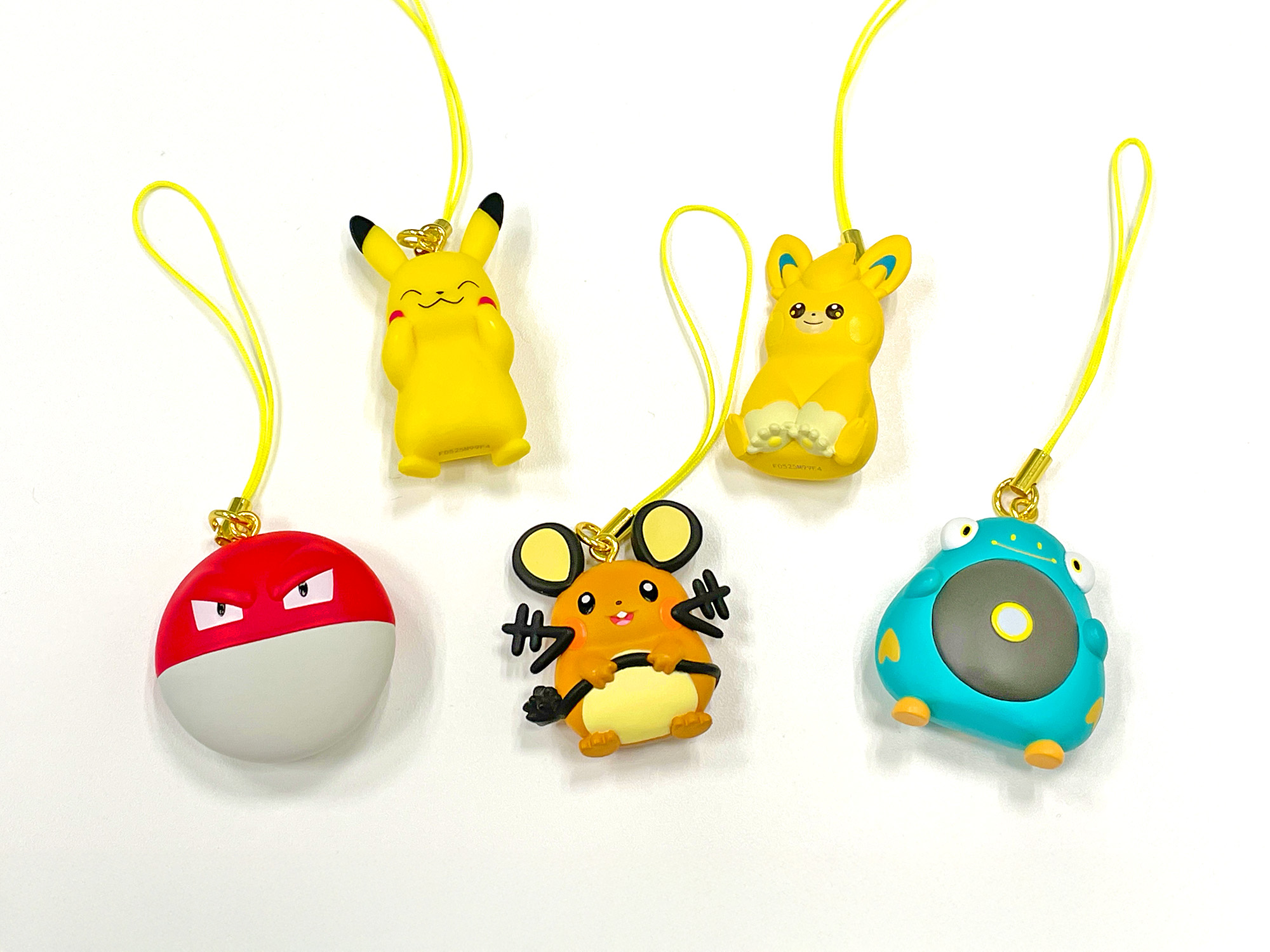 ポケモンぺたんこマスコット40＋おまけストラップ ポケモン ぺたんこマスコット Type : くさ｜商品情報｜タカラ
