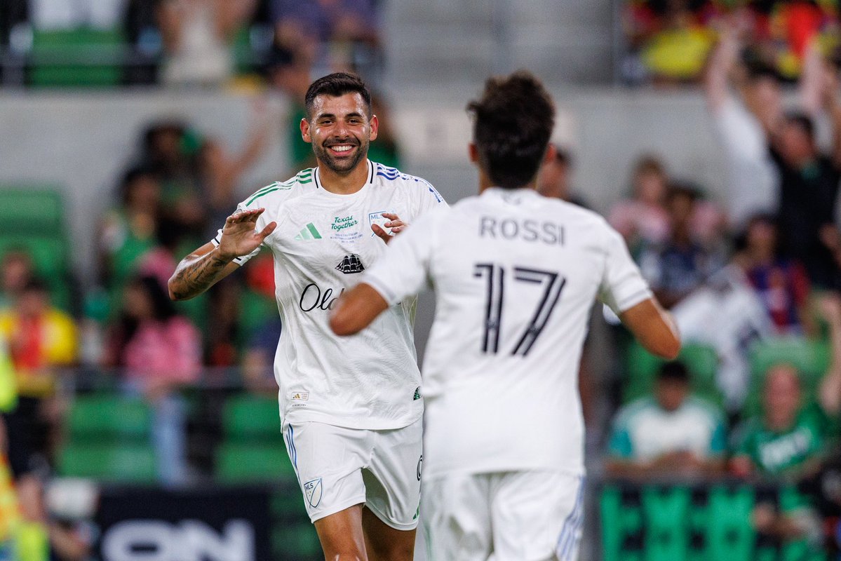 morgantencza's tweet image. Second half definitely brought some fun moments 🤩
