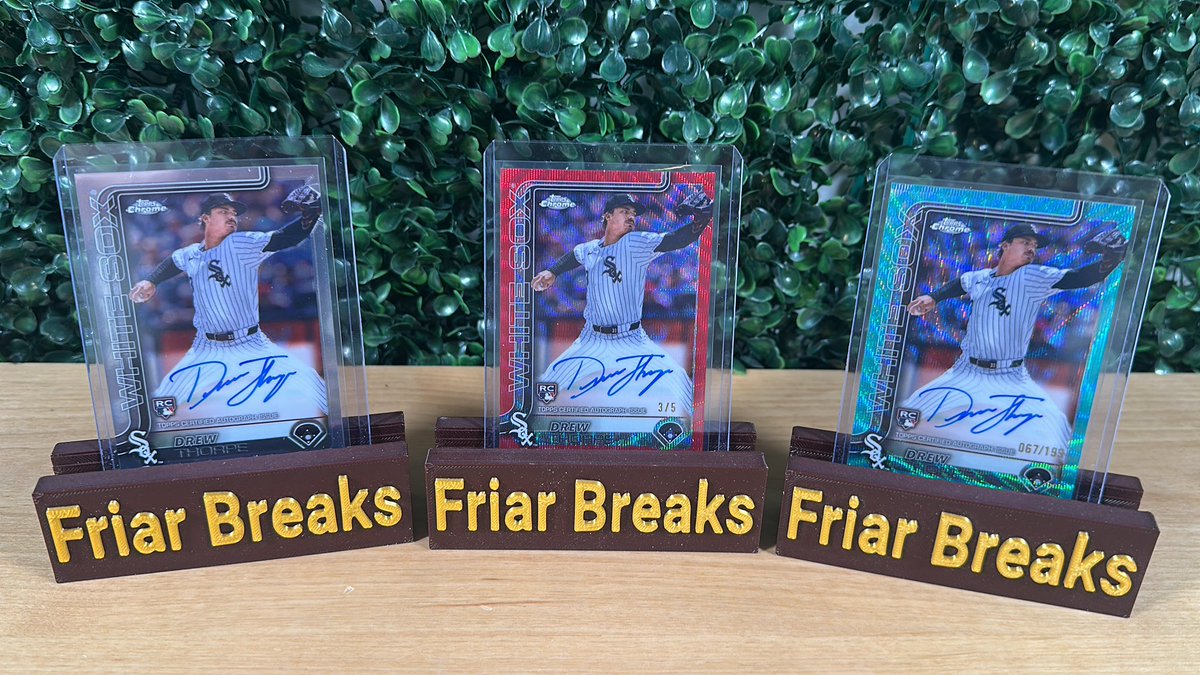 FriarBreaks's tweet image. It rained Thorpe autos today. 

Base, /199 and /5 (!!!) 

A happy release day evening for my dear friend @redbattingglove
