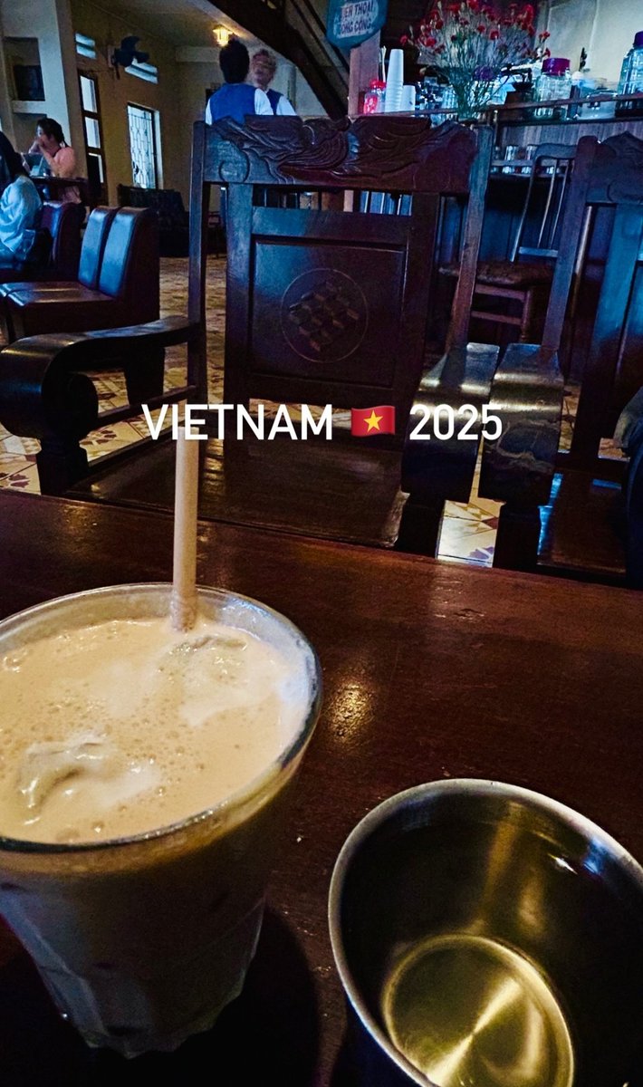 CryptoChain_X's tweet image. Culture, caffeine, and candlesticks.

My kind of Vietnamese blend  

#DigitalNomadLife #VietnamCrypto