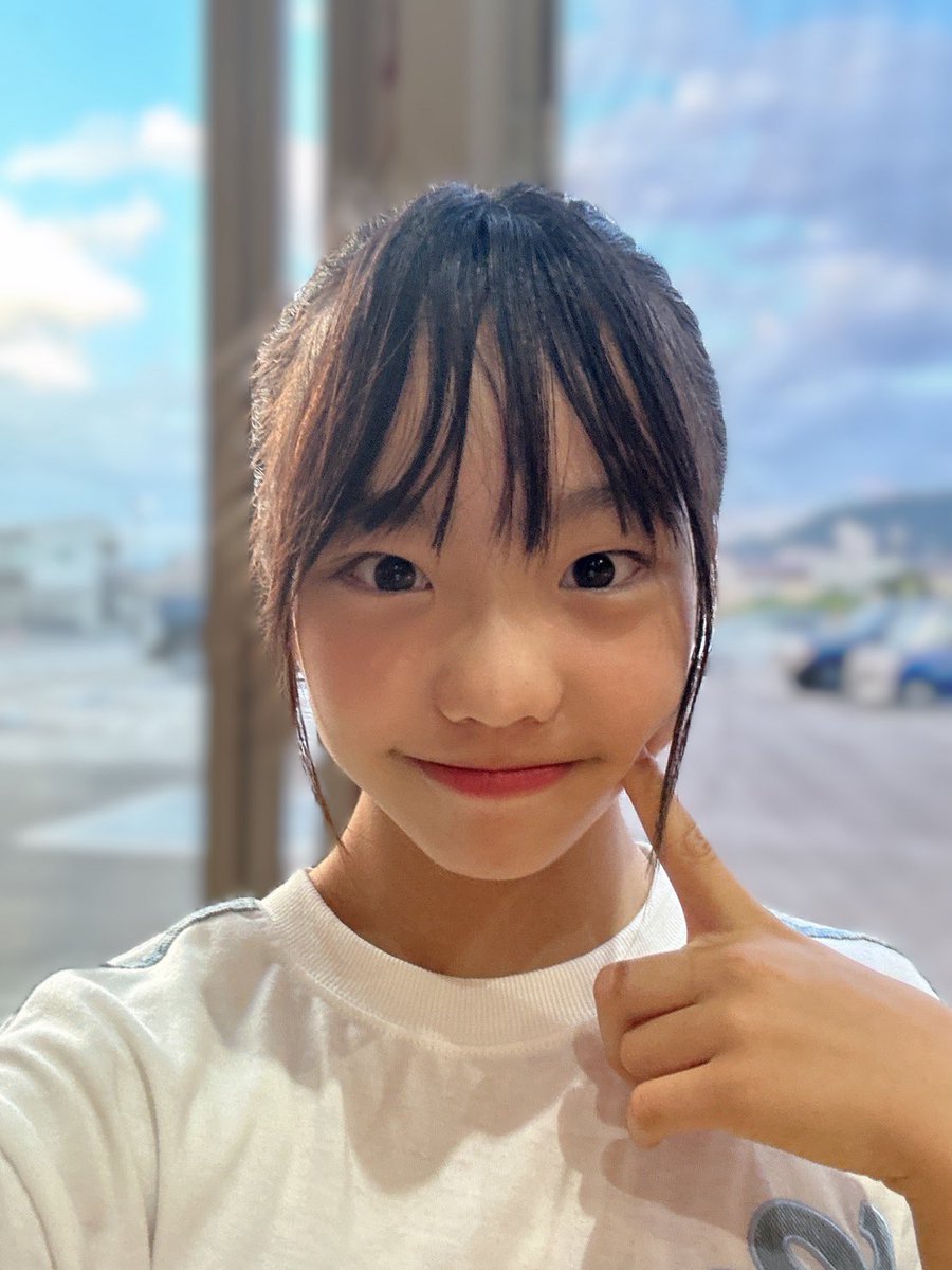 magicaru_yes's tweet image. おはよぉ!
私今日も元気満タン
私は学校で夏休みが入りました
みんなはやることなんかある?
私はバレーとかプールに行こうかな!