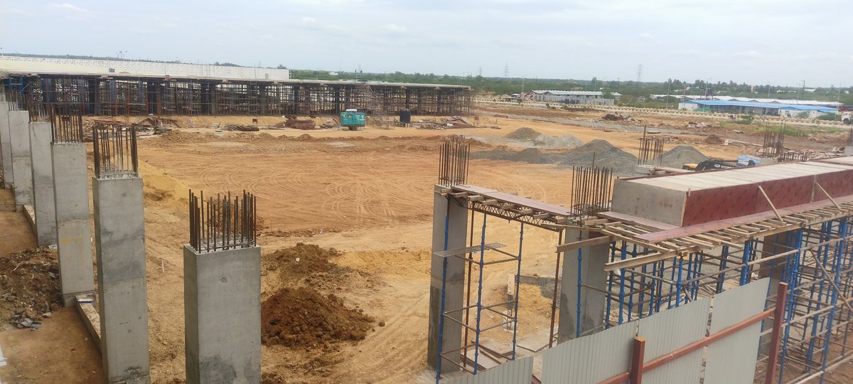 Trichiites's tweet image. Ongoing Omni Bus Terminus at the Integrated Bus Terminal Complex, Panjappur, TRICHY.