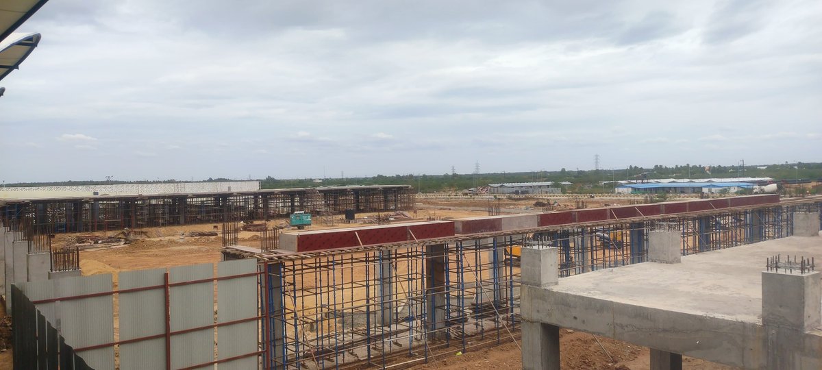 Trichiites's tweet image. Ongoing Omni Bus Terminus at the Integrated Bus Terminal Complex, Panjappur, TRICHY.