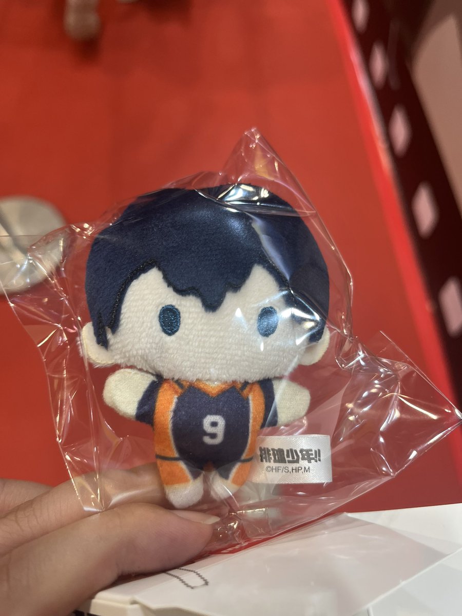 roadman2022's tweet image. 我難道
逃不開絨毛娃娃一定會抽到阿熊的宿命嗎