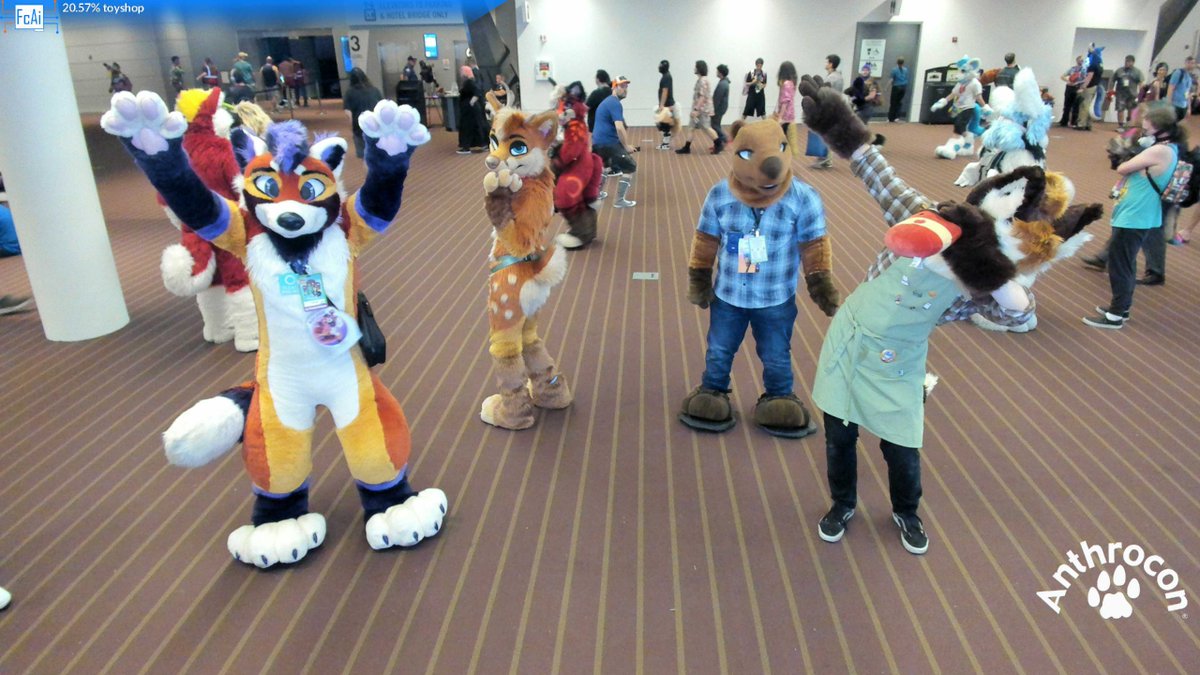 maplefoxdeer's tweet image. i kinda ate on furconai?