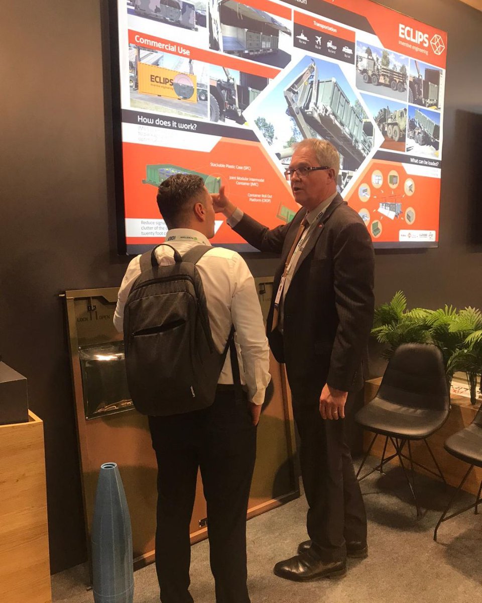 ECLIPS_Eng's tweet image. Day 2 was even more busy for the ECLIPS team as we discussed our logistic solutions with some great Turkish companies, as well as representatives from Indonesia, South Africa, UAE, France and Bangladesh. 
Looking forward to a big Day 3! 
#IDEF2025
