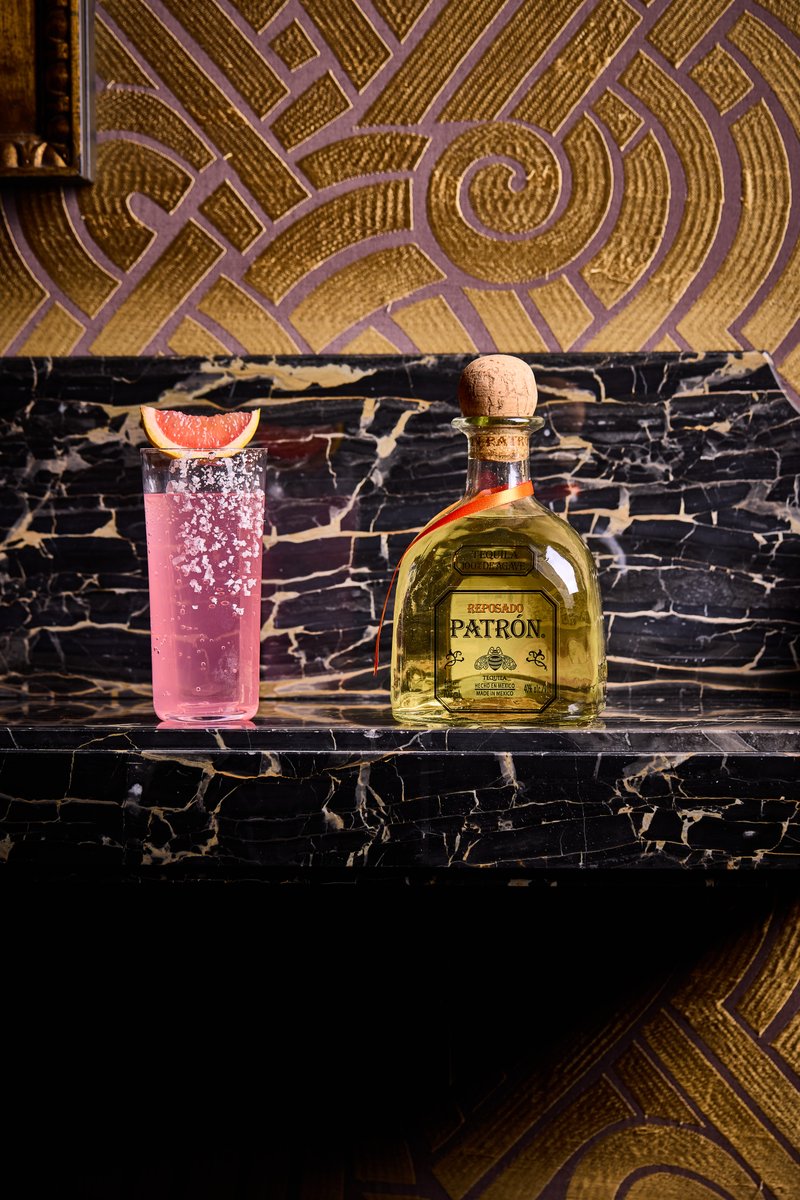 Salt on the rim. Citrus in the air. Tequila at the center. Here’s to the stories held in every pour. 

Happy #WorldTequilaDay!

#FairmontHotels
#MakeSpecialHappen