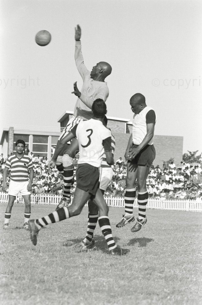 Phathizwe_RSA's tweet image. Henry "Black Cat" Cele makes another fine save for Aces as he pushes the ball, c 1965. Henry Cele went on to become a famous actor as King Shaka Zulu in the 1980's and 1990's.
Godly talented man.