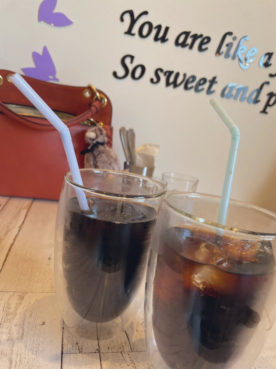 CRYnum07's tweet image. Summer nature 🍨🐮💐🍹
牧場のミルクシェイクが美味しすぎた🤤

紫陽花がたわわたわわ🏵️