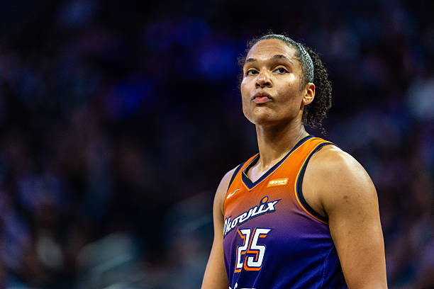 DailyNBAStats's tweet image. Alyssa Thomas today:
7 points
11 rebounds
9 assists
3/8 FGM
The Mercury lost to the Dream by 11
