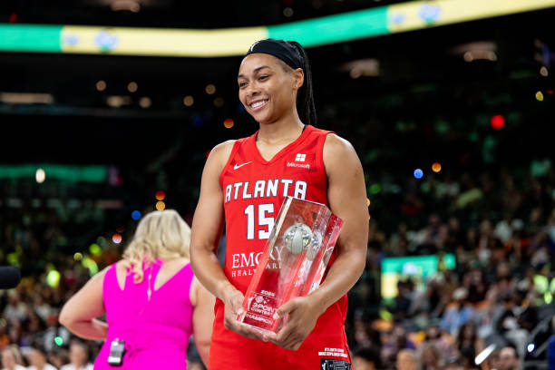 DailyNBAStats's tweet image. 2025 WNBA Point Leaders (As of July 23rd):
Napheesa Collier (MIN) - 507 points
Kelsey Mitchell (IND) - 469 points
Allisha Gray (ATL) - 456 points
Kelsey Plum (LAS) - 433 points
Breanna Stewart (NYL) - 431 points
A'ja Wilson (LVA) - 426 points
Nneka Ogwumike (SEA) - 416 points