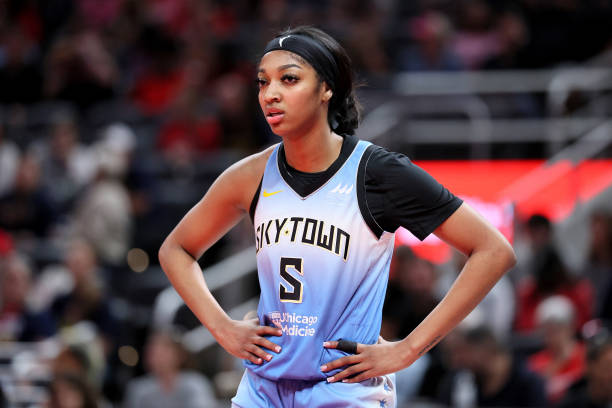 DailyNBAStats's tweet image. 2025 WNBA Rebound Leaders (As of July 23rd):
Angel Reese (CHI) - 276 reb
Azura Stevens (LAS) - 197 reb
Kiki Iriafen (WAS) - 190 reb
Aliyah Boston (IND) - 186 reb
Brionna Jones (ATL) - 183 reb
Nneka Ogwumike (SEA) - 180 reb
Dearica Hamby (LAS) - 179 reb
A'ja Wilson (LVA) - 177 reb