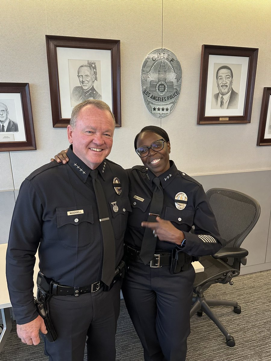 LAPDETingirides's tweet image. Honored to be promoted to Assistant Chief and Director of the Office of Operations. Grateful, humbled, and committed to working alongside our team to move the Department forward and better serve our communities. #LAPD #Leadership #Gratitude #Community